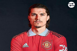 Bóng đá - MU từ chối 4 SAO để chiêu mộ Sabitzer, chuyên gia nói phũ về tân binh "Quỷ đỏ"