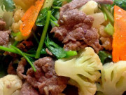 Ẩm thực - Rau súp lơ trắng đang vào mùa, nhưng nếu có dấu hiệu này tuyệt đối không nên