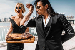 Đàn ông - Tai tiếng là vậy nhưng chỉ cần "thánh rắc muối" phanh áo là khiến bao cô gái ngất ngây