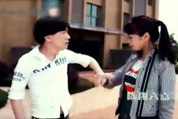 Clip hài hước - Chàng trai chung tình nguyện nuôi con bạn gái và cái kết