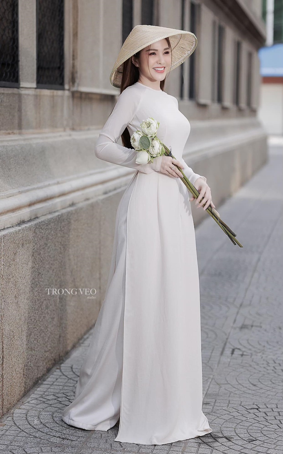 &#34;Thánh nữ Mì Gõ&#34; Ny Saki: &#34;Gia đình thích tôi mặc phong cách nhẹ nhàng&#34; - 3