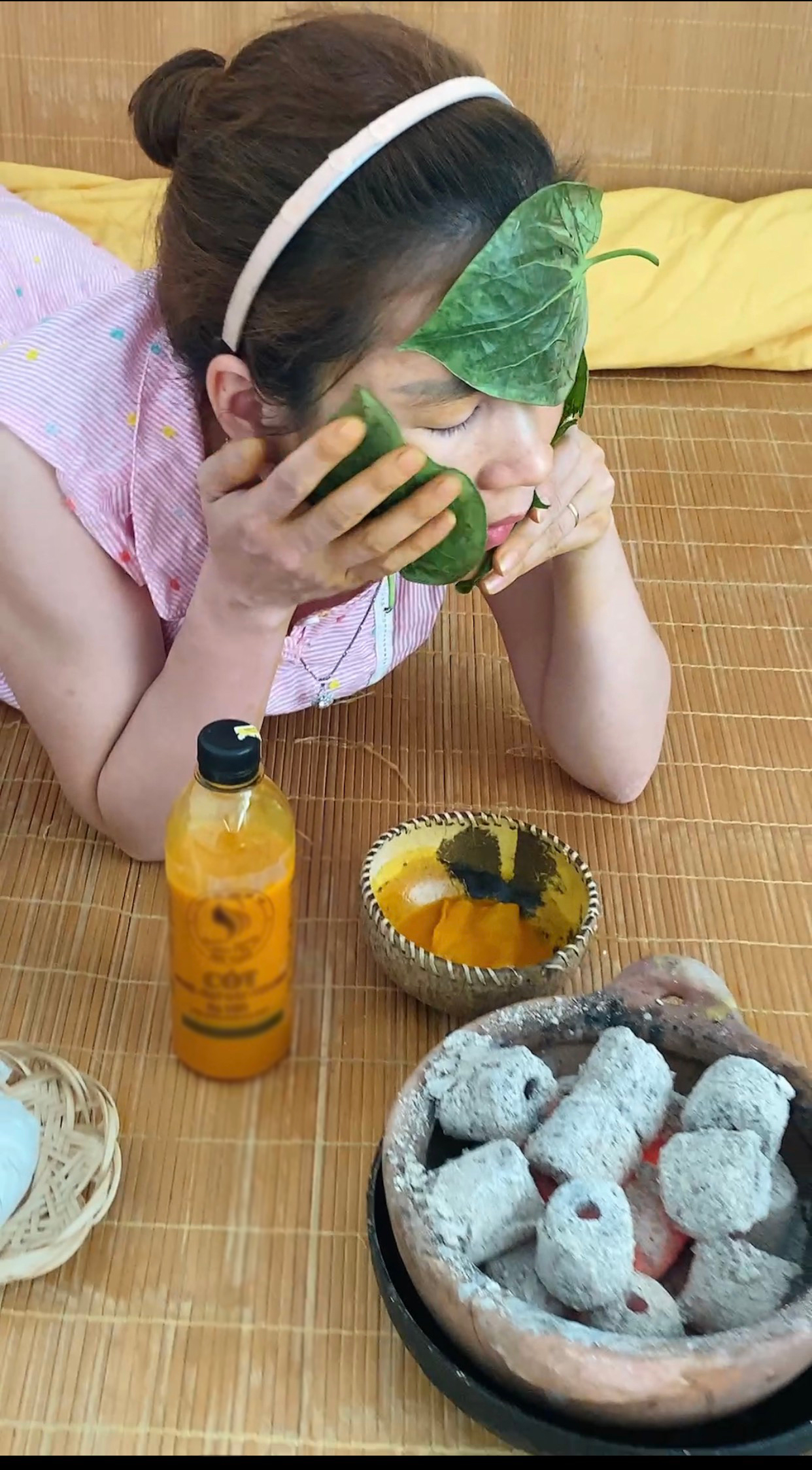 Hot mom Hường Nguyễn - Mẹ Bắp gây sốt với những bài chia sẻ về kinh nghiệm ở cữ - 1