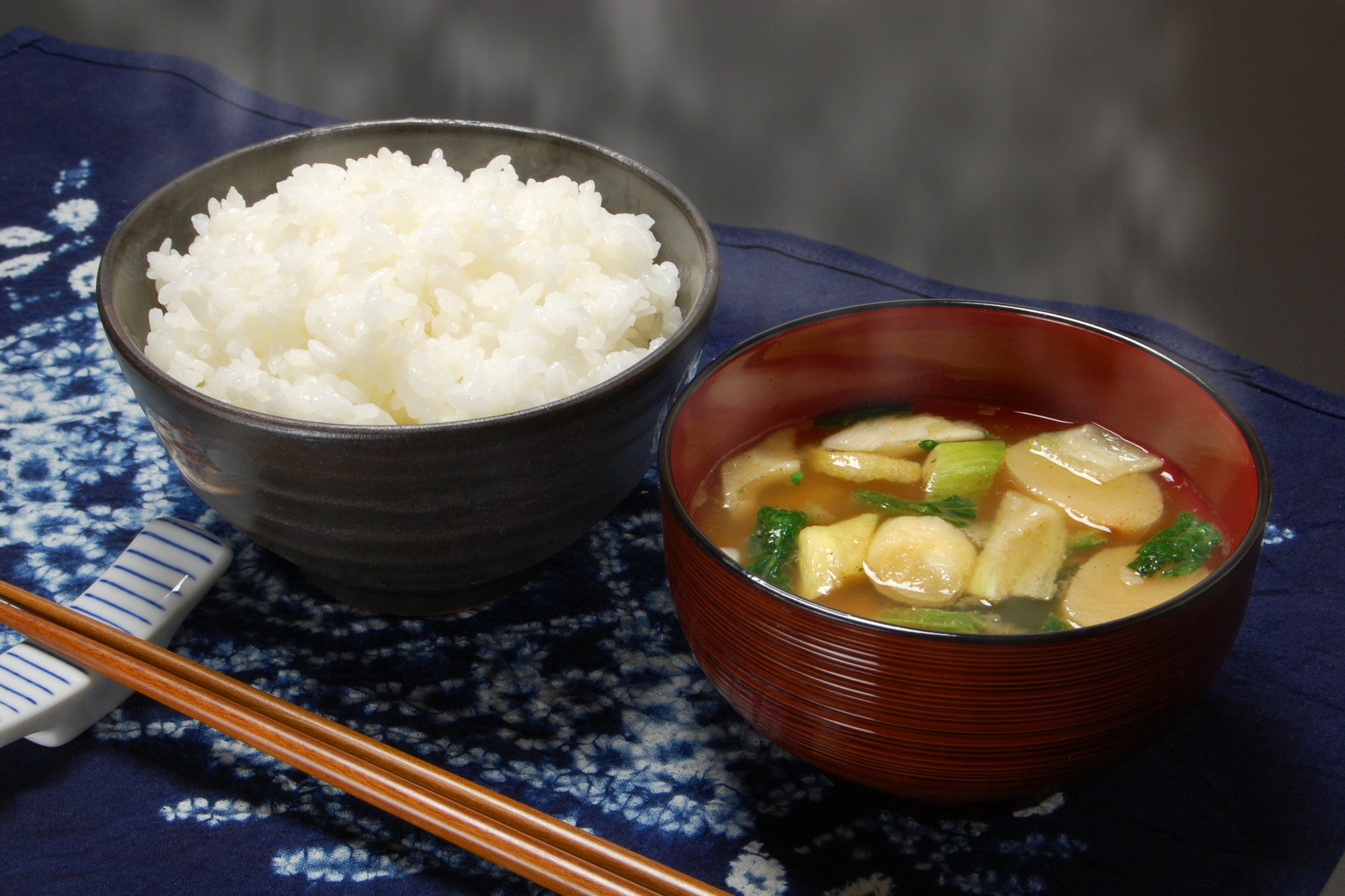 Loại súp quốc dân của Nhật Bản, ăn 1 bát mỗi ngày giúp giảm cholesterol, ngừa ung thư - 1