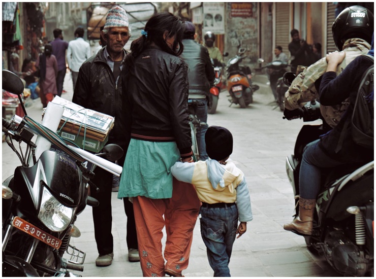 Nhiều người phụ nữ cô đơn vì vắng bóng đàn ông.