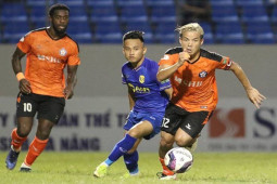 Bóng đá - Trực tiếp bóng đá SLNA - Đà Nẵng:  Nỗ lực bất thành (Hết giờ)
