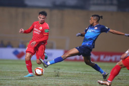 Bóng đá - Trực tiếp bóng đá CA Hà Nội - Bình Định: Chủ nhà nhân đôi cách biệt (V-League)