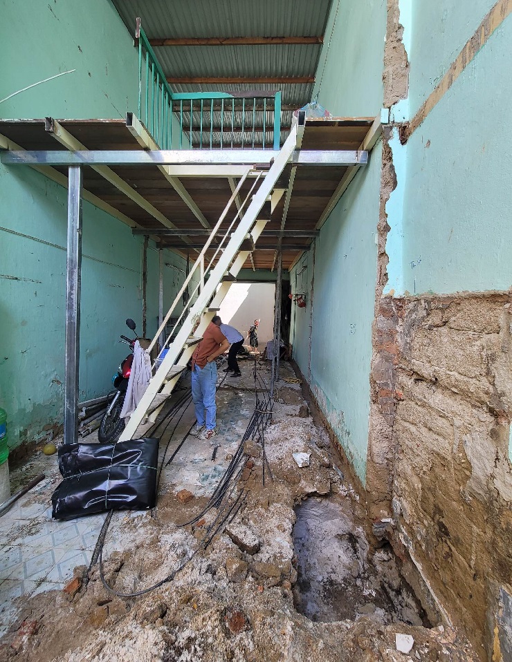 Ngỡ ngàng ngôi nhà 34m2 “ăn gian” diện tích sau khi cải tạo - 2