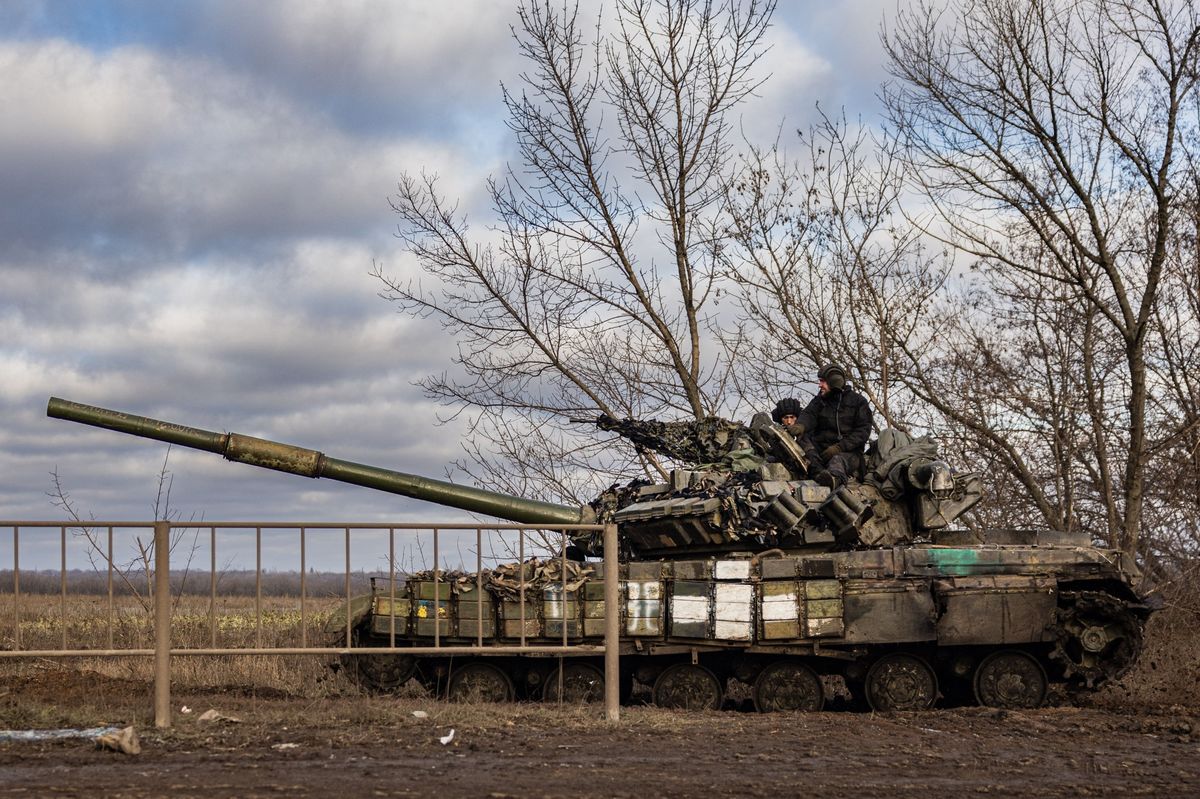 Xe tăng Ukraine tại một khu vực gần Bakhmut.