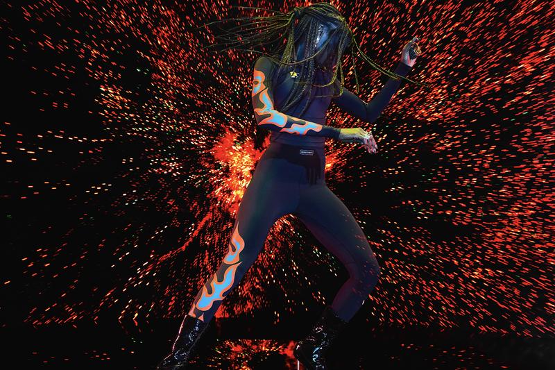 Savage x Fenty của Rihanna bùng cháy với BST tay đua rực lửa - 4