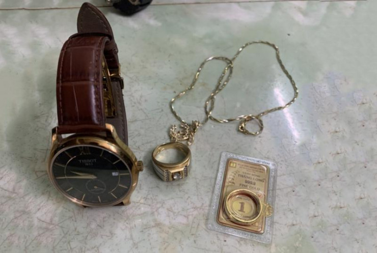 Tài sản trộm được Sang đem bán mua ma túy sử dụng.