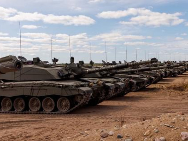 Anh có thể lùi thời điểm cung cấp xe tăng Challenger 2 cho Ukraine