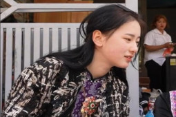 Cô gái H'Mông xinh như mộng, ngồi nướng thịt bên đường cũng hút 4 triệu lượt xem