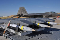 Thế giới - Mỹ gửi đạn rocket HIMARS tầm bắn 150km cho Ukraine: Nga cảnh báo "gắt"