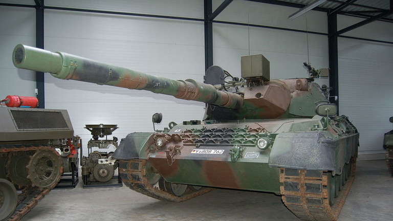 Đức có thể cung cấp cho Ukraine hàng chục xe tăng Leopard 1.