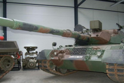 Sau Leopard 2, Đức đồng ý cung cấp cho Ukraine xe tăng Leopard 1
