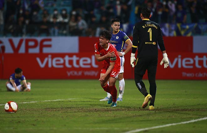 Trực tiếp bóng đá Viettel - Hà Nội: Danh Trung đánh đầu gỡ hòa 1-1 (V-League) (Hết giờ) - 4