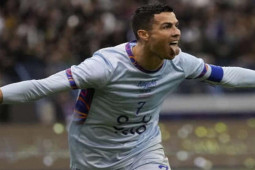 Ronaldo sang tuổi 38 hôm nay: Trọng trách nặng nề, chờ công phá một loạt kỷ lục