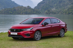 Giá xe Honda City lăn bánh tháng 2/2023, ưu đãi 100% phí trước bạ