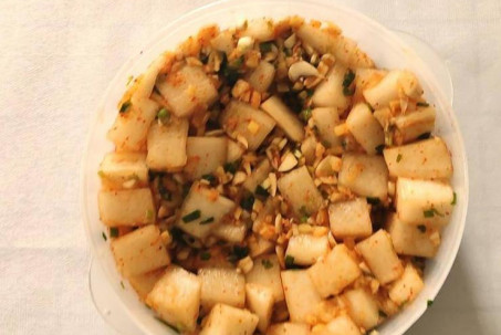 Học cách người Hàn Quốc chế biến "nhân sâm của người nghèo" thành món...