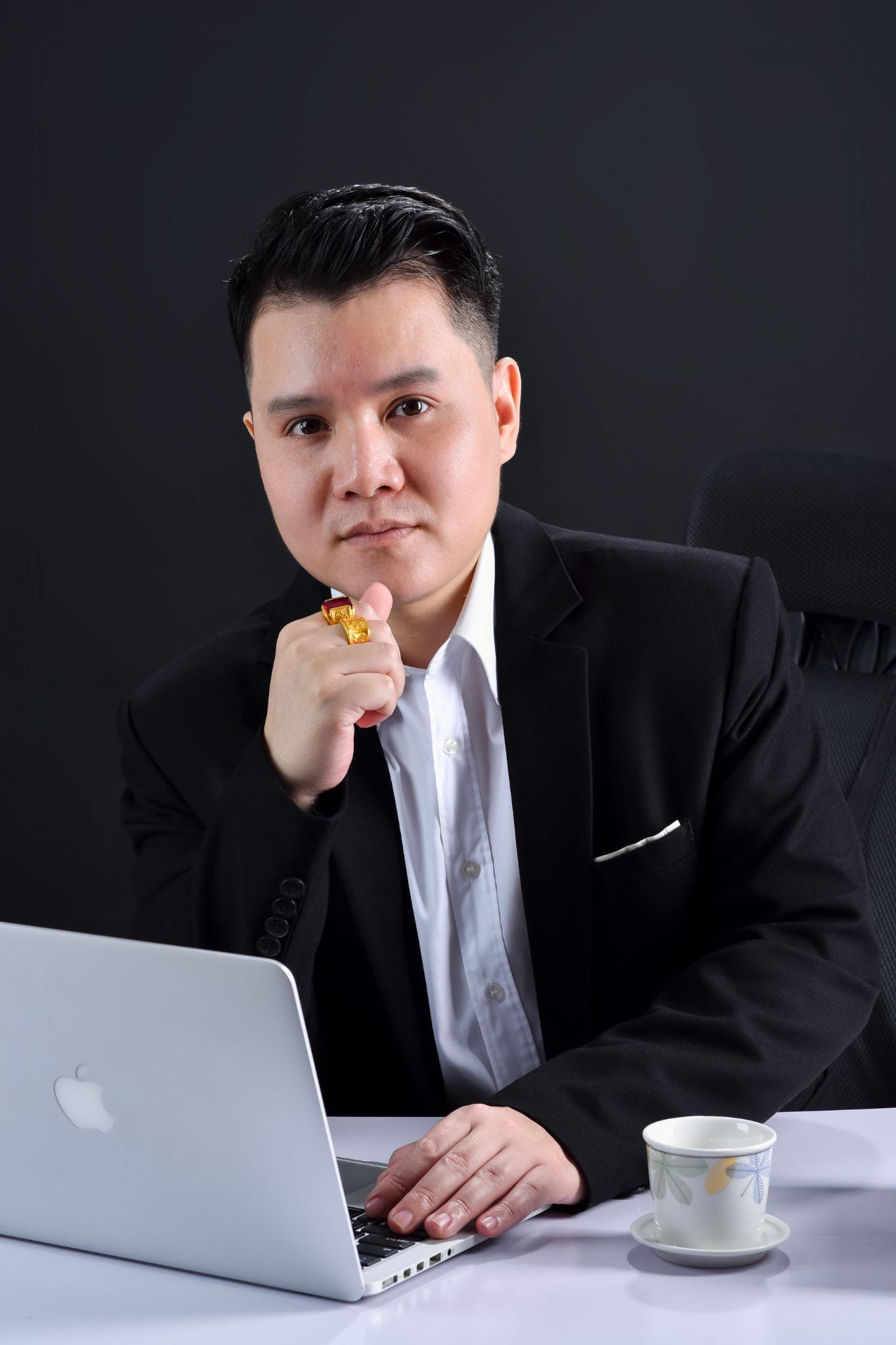 Học hỏi và nhanh nhạy trong lĩnh vực đầu tư là một trong những yếu tố then chốt góp phần tạo nên thành công của Vũ Ngọc Tú