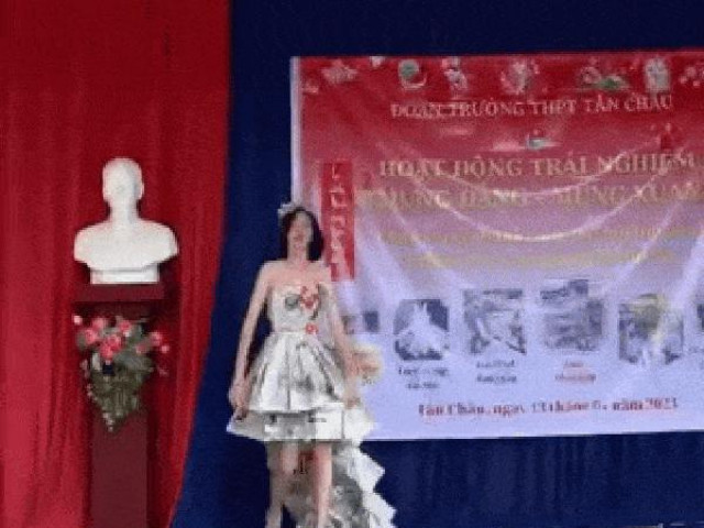 Giáo dục - du học - Clip trình diễn trang phục tái chế của các nữ sinh THPT gây sốt mạng