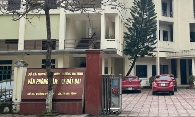Văn phòng đăng ký đất đai Hà Tĩnh nơi có 8 cán bộ bị khởi tố.