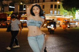 Thời trang - Các bóng hồng "cháy phố" nhờ loạt quần jean nhìn như "vật thể lạ" ít người dám mặc