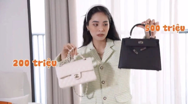 Chiếc túi Chanel Classic Flap bản mini&nbsp;hiện tại lên đến 160 - 170 triệu đồng, trước đó nó dao động từ 100 - 150 triệu đồng.