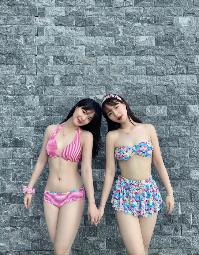 Thanh Hằng từng chia sẻ, đó là cột mốc quan trọng của hai chị em ở tuổi 19, là niềm tụ hào trong thanh xuân tươi đẹp của hai người.&nbsp;
