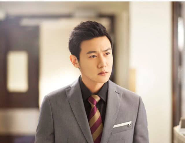 “Bao Công đẹp trai nhất màn ảnh” khỏi bệnh tâm lý nhờ tình yêu - 2