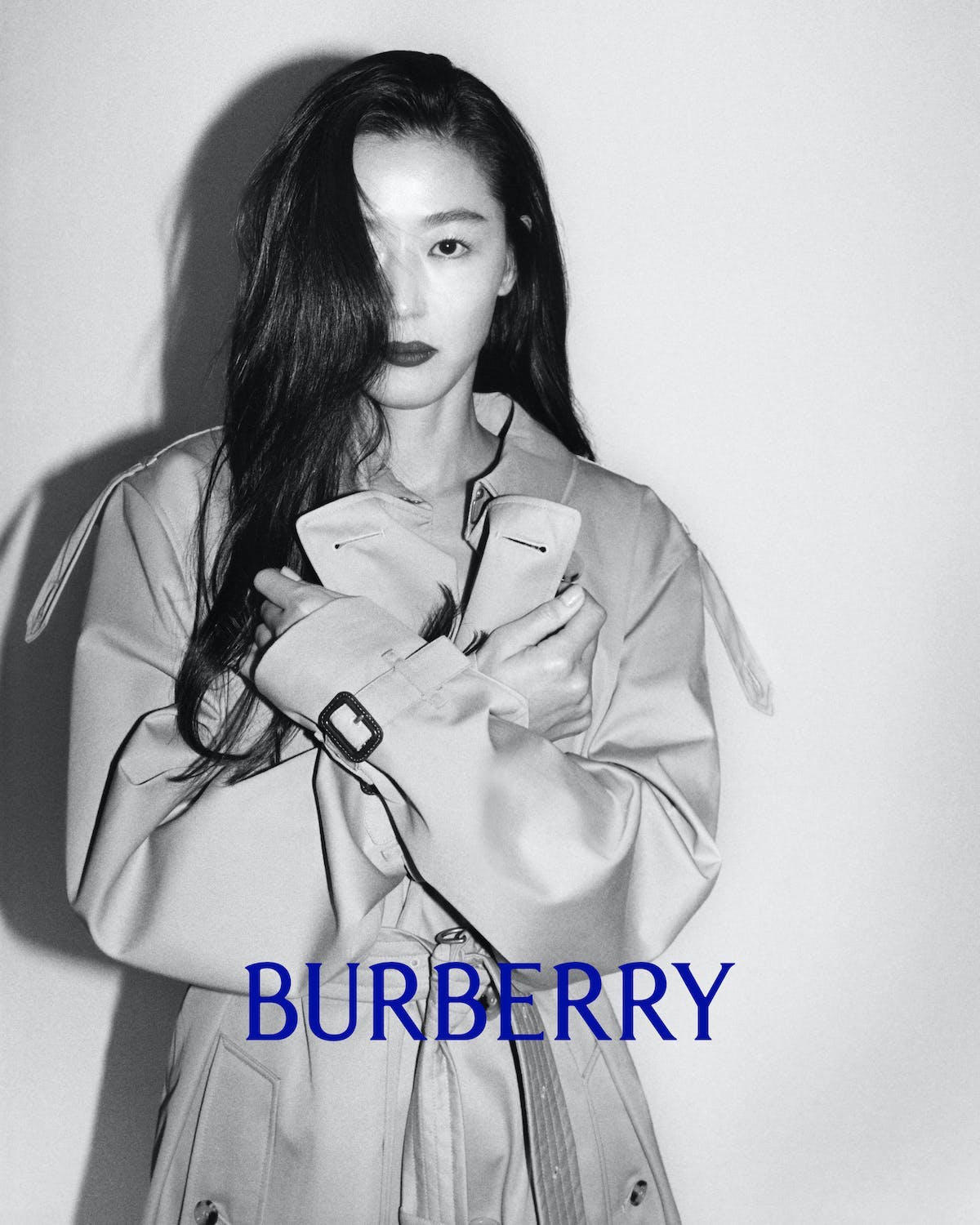 Daniel Lee mang đến sức sống mới cho Burberry - 3