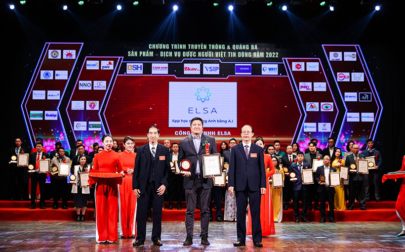 Nếu bạn hứng thú với ChatGPT đừng bỏ qua con AI dạy tiếng Anh ELSA Speak vừa đạt hàng loạt giải thưởng Việt - 1