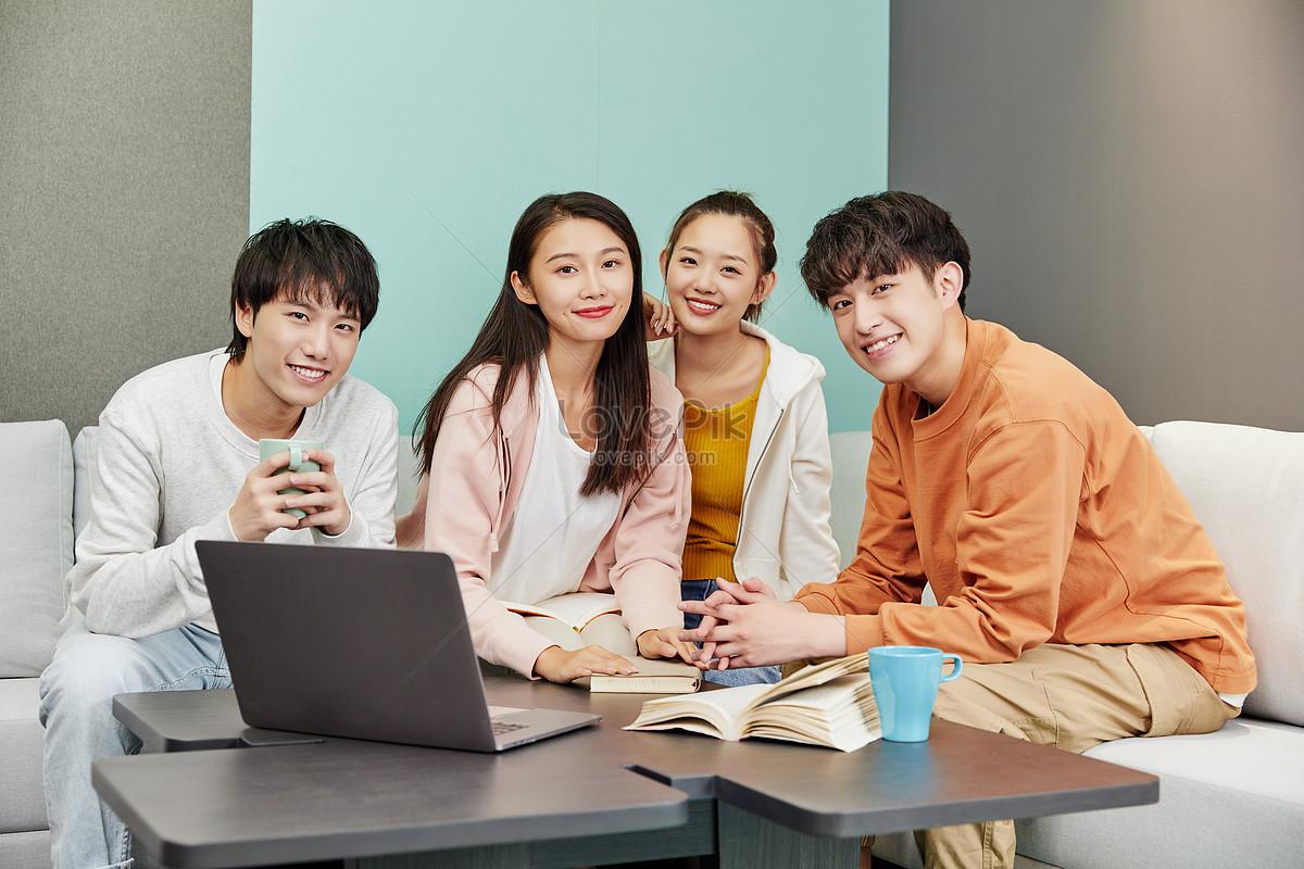 Lắp mạng FPT ngập tràn khuyến mãi, đăng ký đơn giản lắp đặt nhanh chóng, công nghệ wifi 6 mới nhất - 2