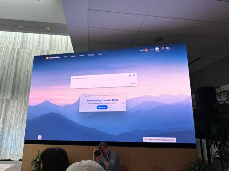 Microsoft tích hợp sức mạnh AI của OpenAI vào Bing và trình duyệt Edge.