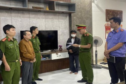 Tin tức trong ngày - Đà Nẵng: Trưởng phòng và thủ quỹ Trường ĐH Bách khoa "thụt két" hơn 86 tỉ đồng