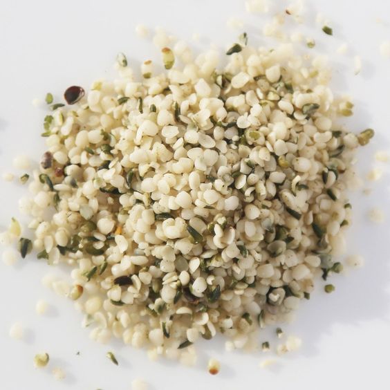 5 thực phẩm giúp da bạn trắng, căng khỏe, căng mọng dưới nắng xuân - 4