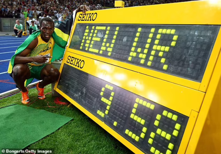 Usain Bolt (Jamaica) và kỉ lục chạy 100m hết 9 giây 58 năm 2009 vẫn là cột mốc khó có ai phá được
