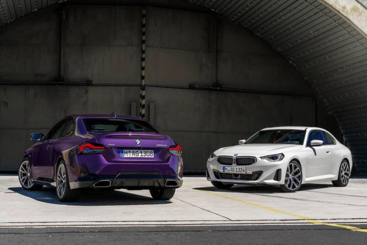 BMW 2 Series nổi tiếng với tính năng điều khiển thú vị. Ảnh: Motorbiscuit.