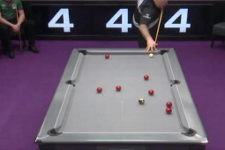 Thể thao - Bi-a "100 năm có 1": Cơ thủ cân băng "méo", đánh cong bi như ảo thuật