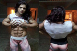 Thể thao - Nữ lực sĩ "Báu vật thể hình" Romania: Bụng "8 múi", cơ bắp vượt thời gian