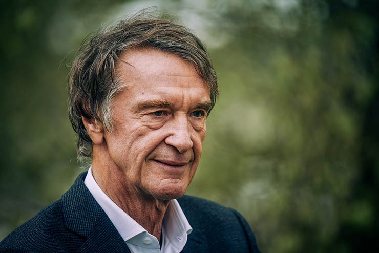 Jim Ratcliffe, tỷ phú số 1 nước Anh đang sở hữu CLB Nice tại Ligue 1 cũng như các đội đua F1 &amp; đua xe đạp