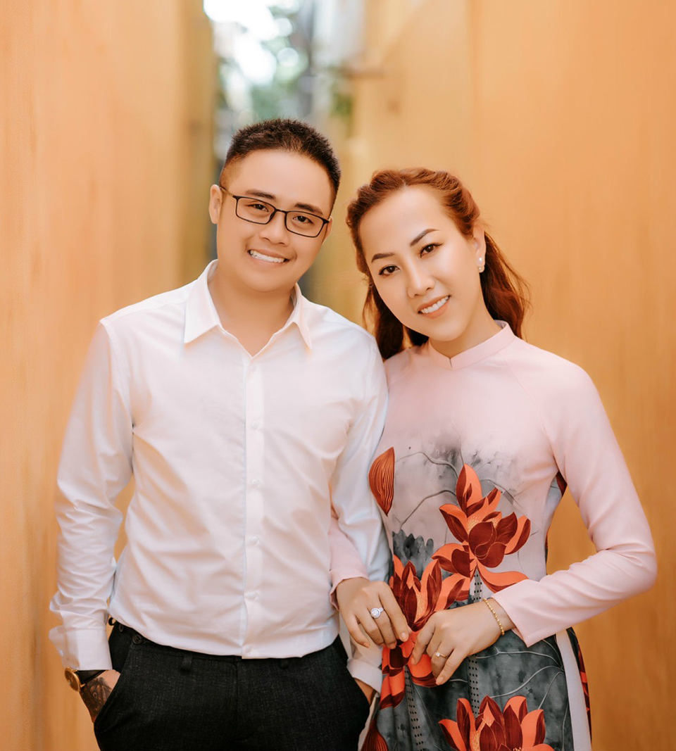 Ngọc Trần khoe giấy chứng nhận kết hôn với chồng chuyển giới gây “chấn động” cộng đồng LGBT - 2