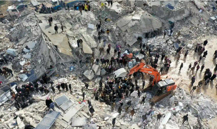 Trận động đất mạnh tàn phá Thổ Nhĩ Kỳ