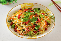 Ẩm thực - Mì trộn làm theo kiểu này không lo ngấy, ăn một lần là mê