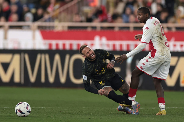 Hàng loạt ngôi sao PSG dính virus đường ruột trước trận thua đau AS Monaco