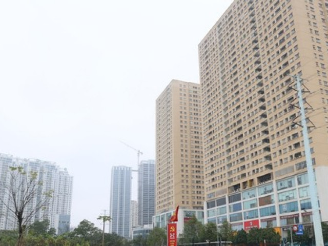 Kinh doanh - Trước cuộc họp ''nóng'' về bất động sản: Bơm tiền vào đâu, phá băng chỗ nào?