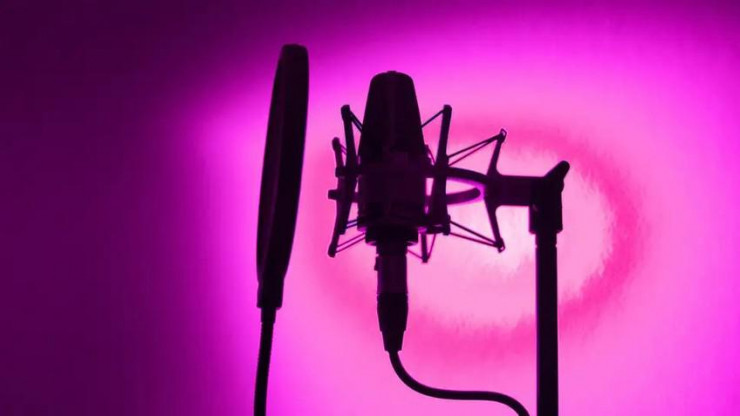 AI có thể được sử dụng để thay thế diễn viên lồng tiếng. Ảnh: edwardolive (Shutterstock)