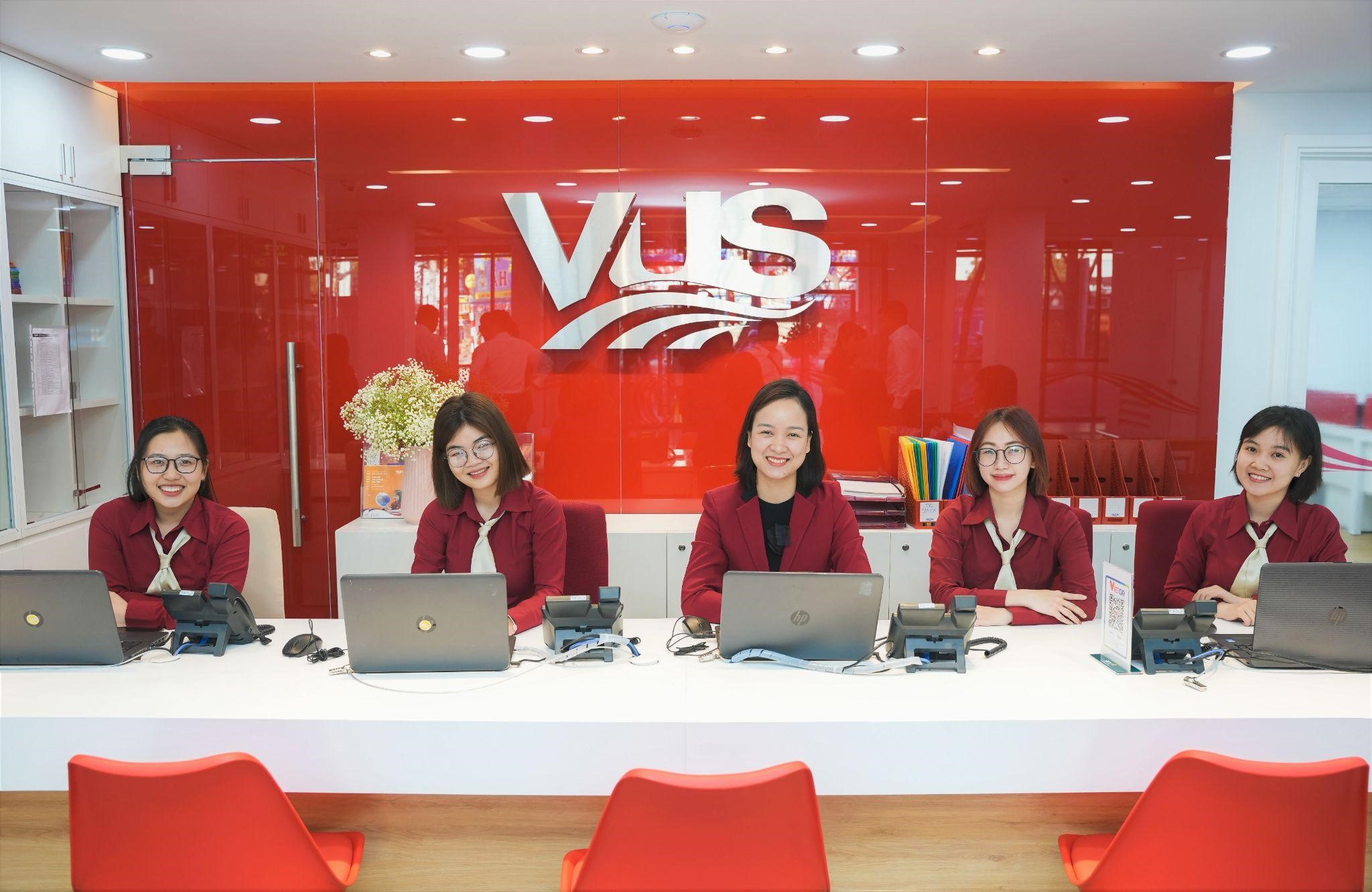 Tăng tốc trên đường đua học thuật, VUS tổ chức lớp trải nghiệm Anh ngữ miễn phí chào đón cơ sở 55 tại Bà Rịa Vũng Tàu - 1