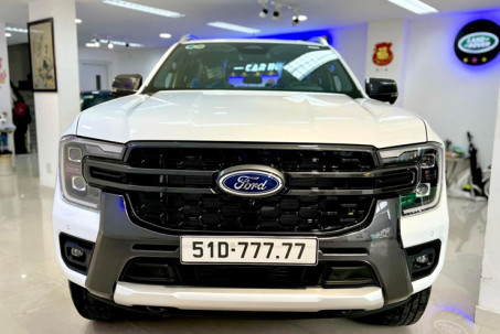 Ford Ranger mang biển ngũ quý 7 được chủ xe rao bán 2,4 tỷ đồng
