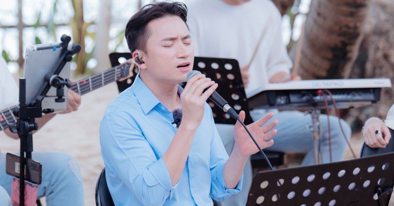 Phan Mạnh Quỳnh làm khách mời, hát trong "Biển của Hy vọng". Chương trình&nbsp;lên sóng vào 20h30 thứ 5 hàng tuần trên HTV7.